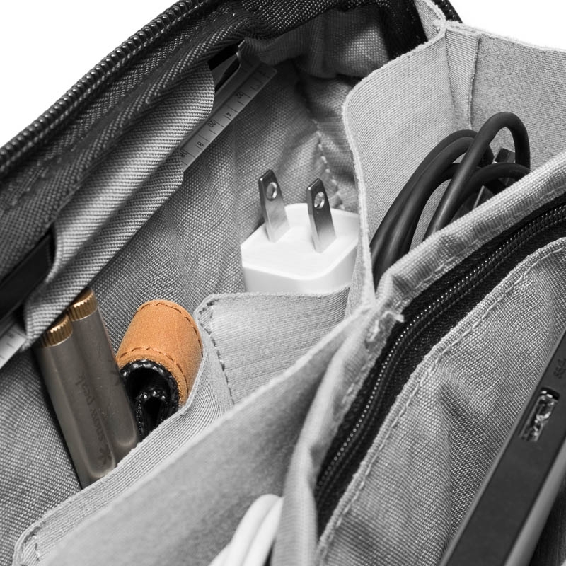 Peak Design Tech Pouch - Black (Schwarz) - Organizer-Tasche für Smartphones, Kabel etc.