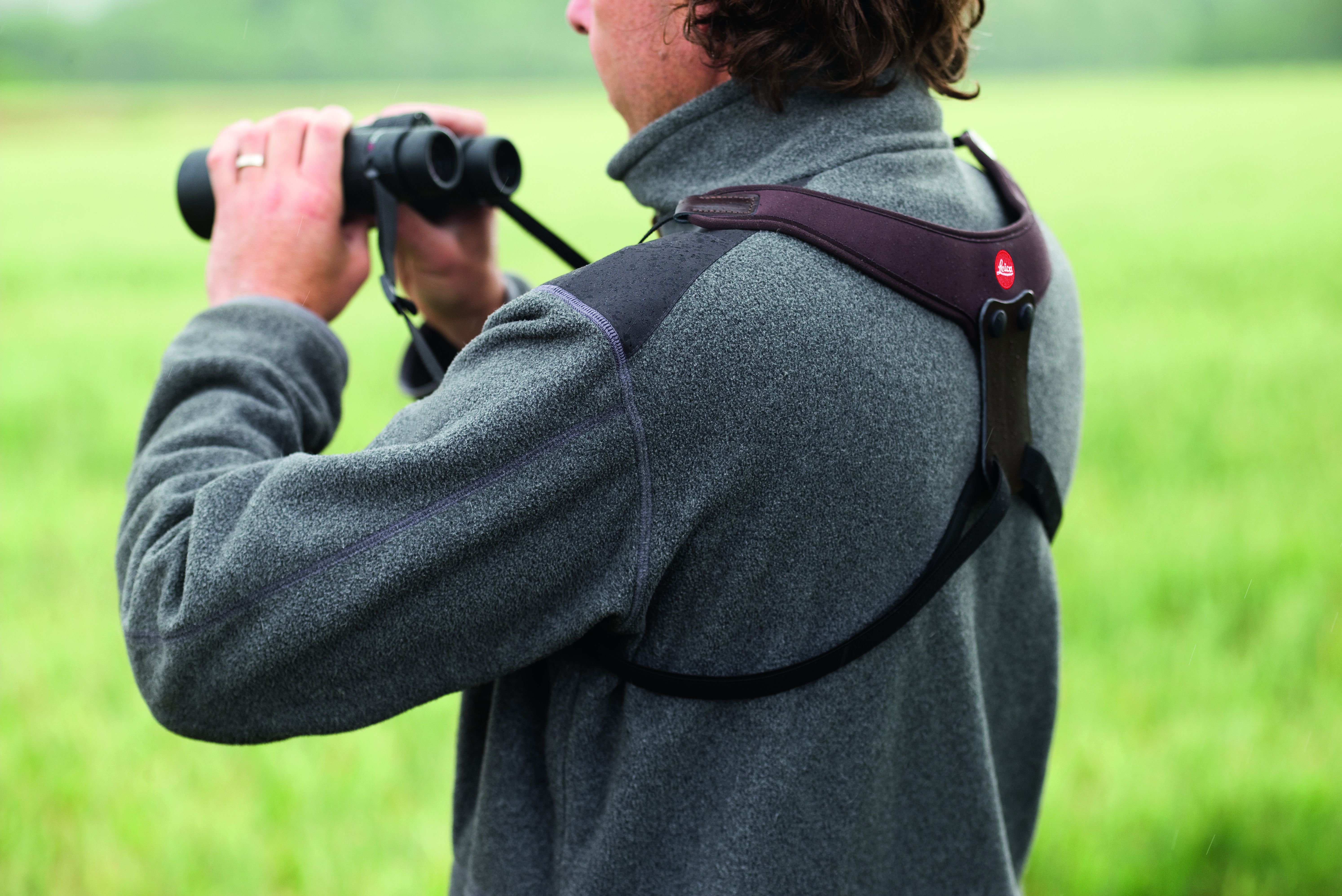 Leica Neopren Fernglasgurt "Sport", olivgrün