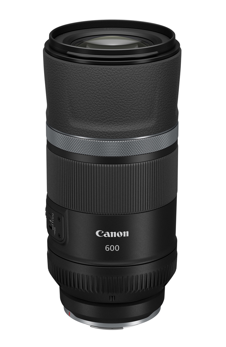Canon RF 600mm Teleobjektiv in Schwarz – Frontansicht