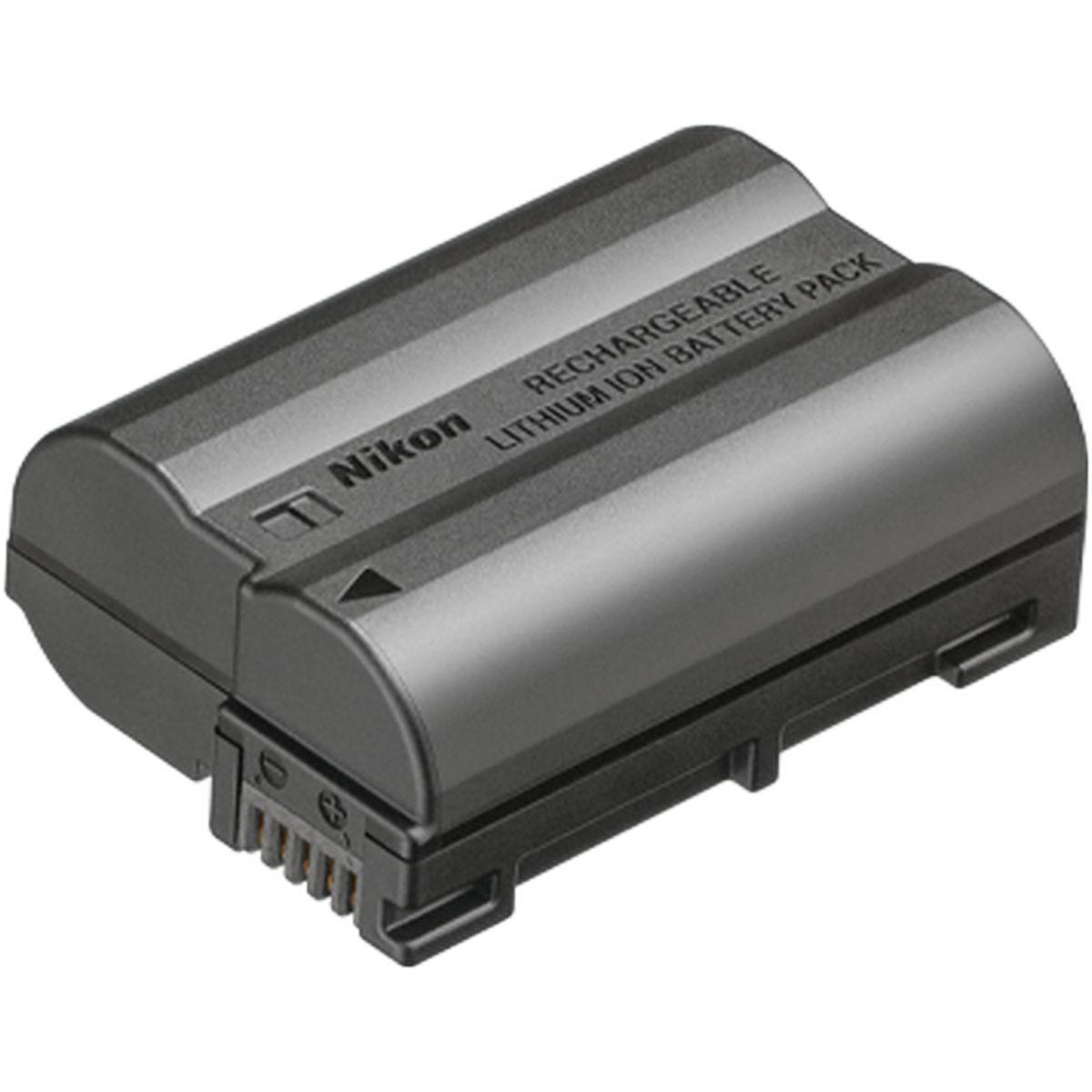 Nikon EN-EL15c wiederaufladbarer Lithium-Ionen-Akku für Kameras in Dunkelgrau, schräge Perspektive von oben mit sichtbarem Nikon-Schriftzug, Produktaufdruck „Rechargeable Lithium Ion Battery Pack“ und den elektronischen Kontakten an der Vorderseite, freig