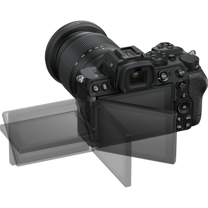 Schräge Rückansicht einer schwarzen Nikon Z5 II Systemkamera vor weißem Hintergrund mit einer transparenten Mehrfachbelichtung des dreh- und schwenkbaren Touch-Monitors, der die Flexibilität des vollständig artikulierten Displays in verschiedenen Winkeln