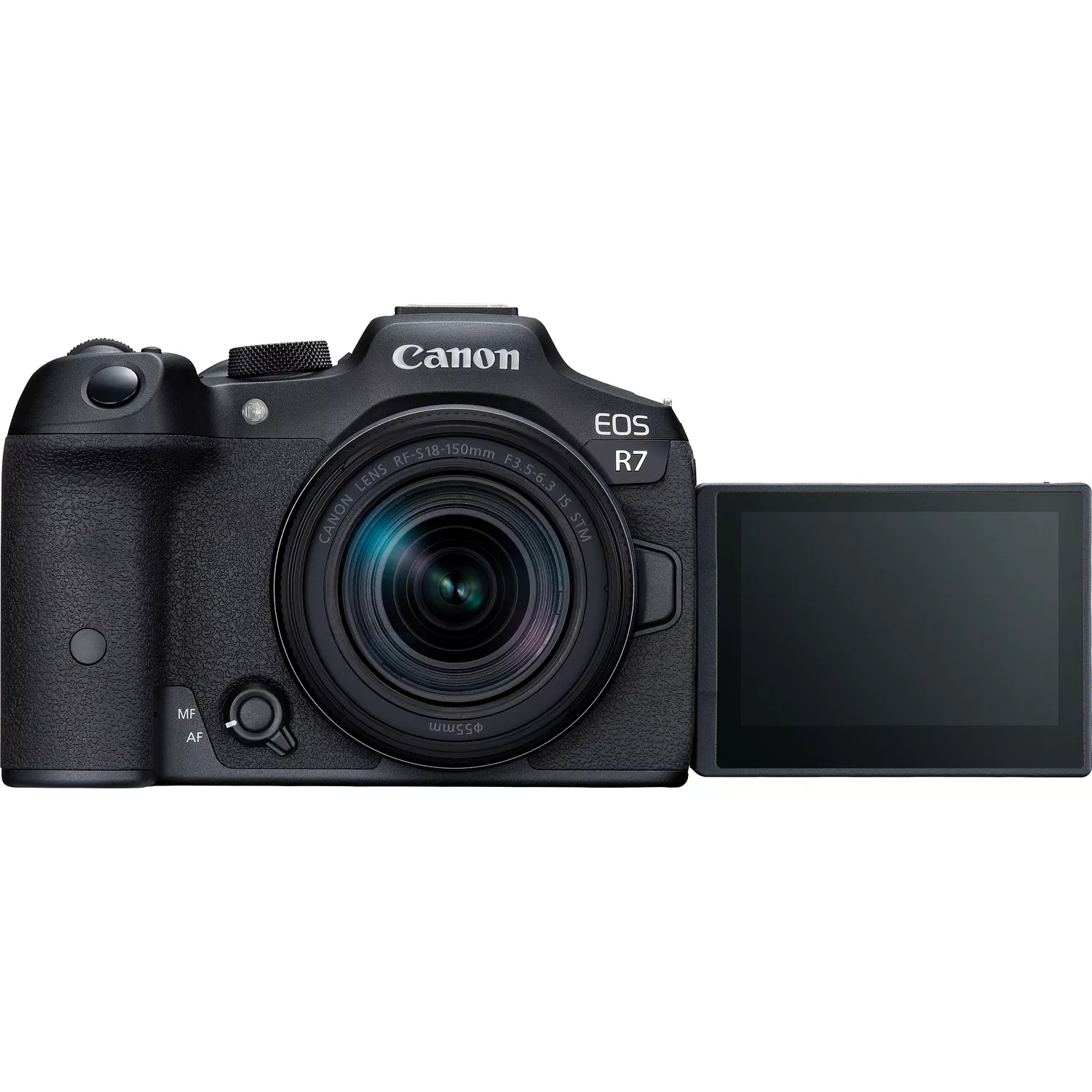 Direkte Frontansicht einer schwarzen Canon EOS R7 Systemkamera vor weißem Hintergrund mit montiertem Canon RF-S 18-150mm f/3.5-6.3 IS STM Zoom-Objektiv und einem vollständig nach rechts ausgeklappten, dunklen LCD-Display.