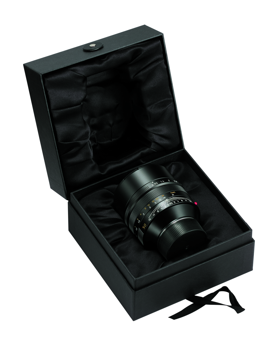 Leica Objektiv in hochwertiger schwarzer Präsentationsbox